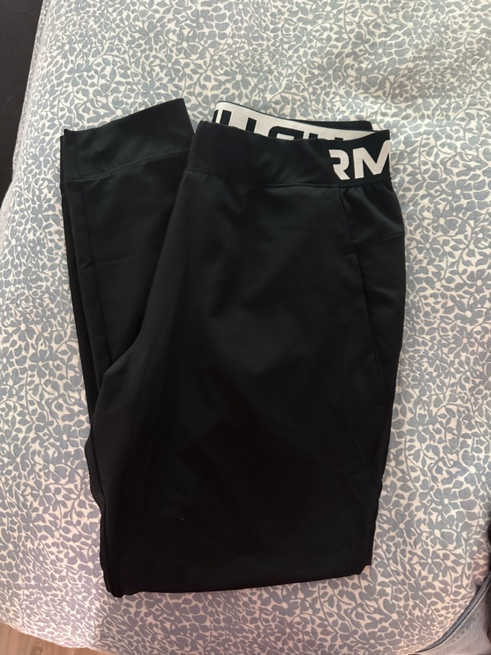 Black Under Armour Joggers